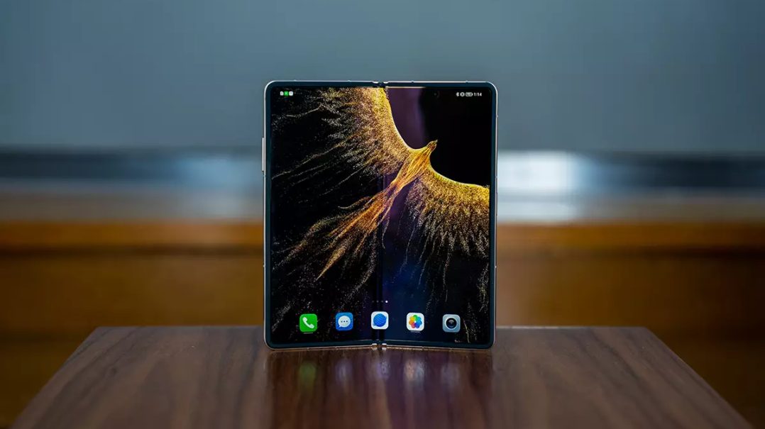 Galaxy Z Fold 4 review: key advantages - PhoneArena